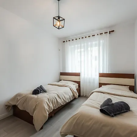 公寓 2bdr Condo-5min Walk From New Bazaar 地拉那