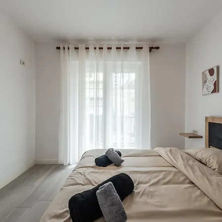 公寓 2bdr Condo-5min Walk From New Bazaar